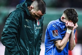 包含哈兰德爆冷击败澳大利亚队，绝杀引爆全场！的词条