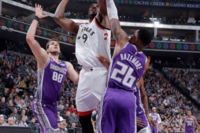 西亚卡姆爆冷击败G2，精彩发挥引爆全场！的简单介绍